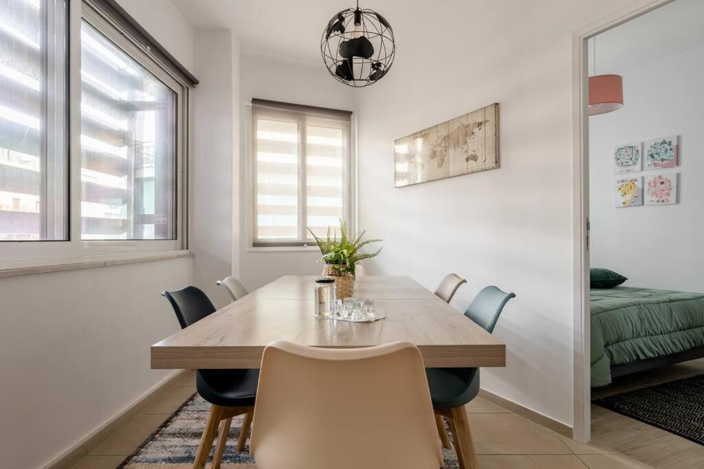 Brand New Bright Modern 6bdr Apt-1min To Acropolis *